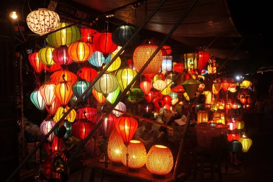 Cultural and Spiritual Meaning of the Lantern Festival in Hoi An