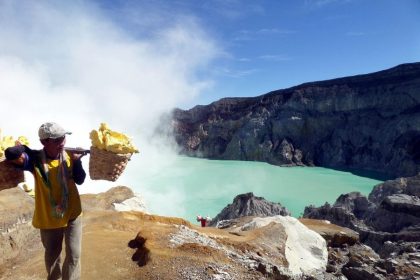 Ijen Crater in Banyuwangi shore excursions