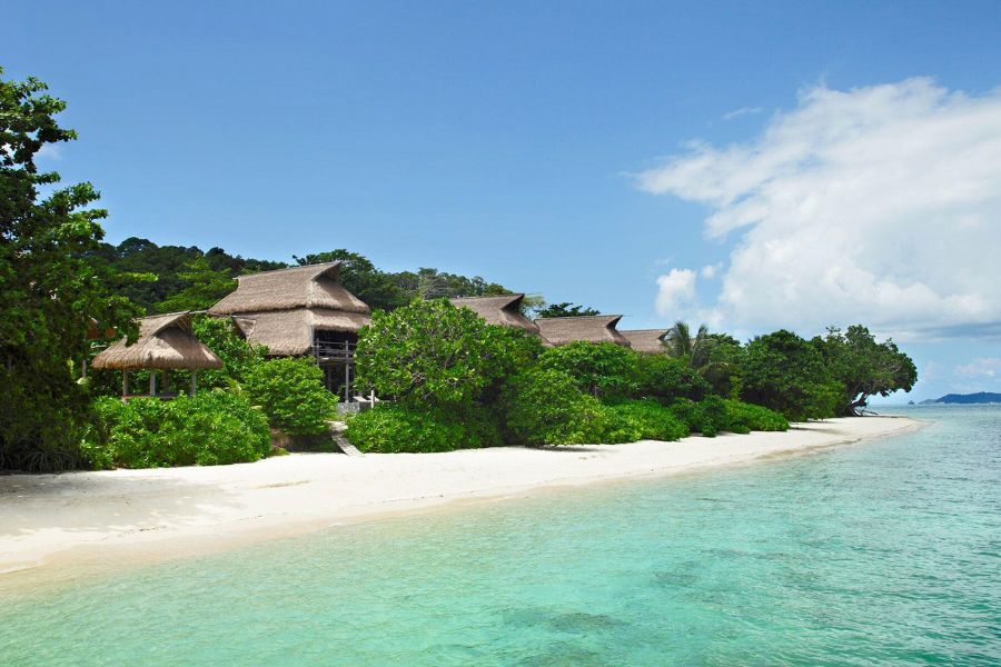 Menyawakan Island Shore Excursions, Day Tours & Trips for Cruise Passengers