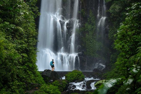 Munduk Waterfall - North bali celukan bawang