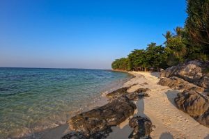 Thing to see in Menyawakan Island shore excursions