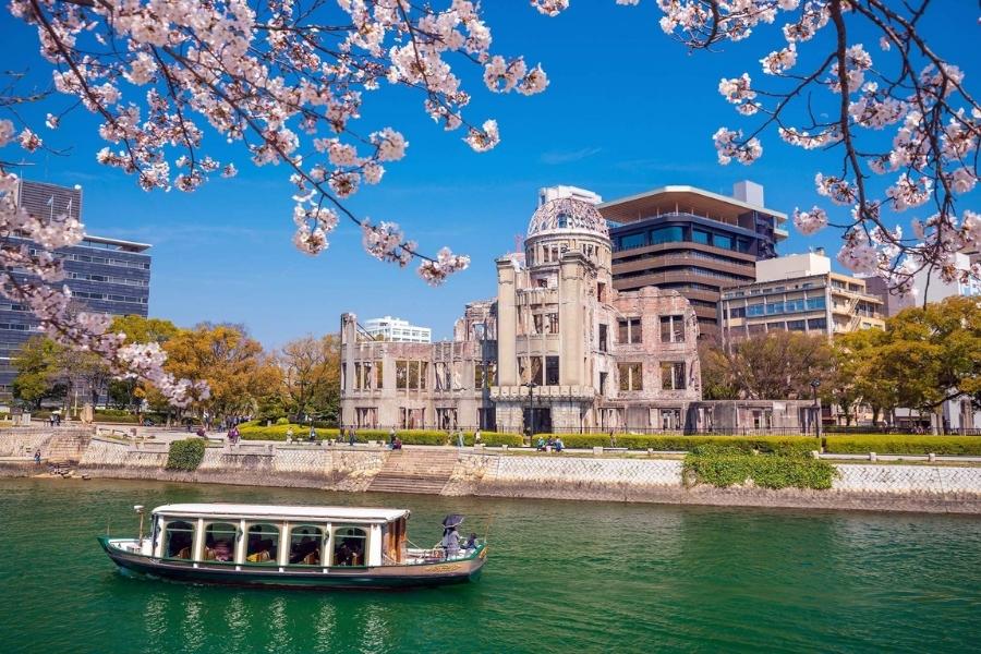 Hiroshima Shore Excursions, Day Tours & Trips for Cruise Passengers