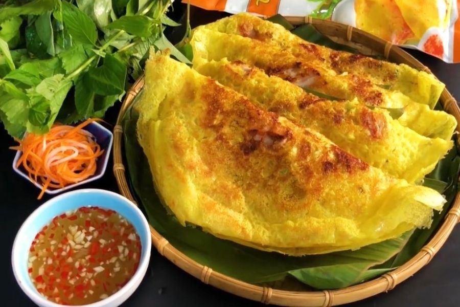 Banh Xeo - Must-Try Dishes in Hoi An