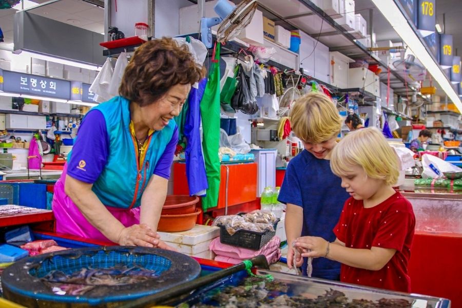 Fresh Flavors at Jagalchi Fish Market