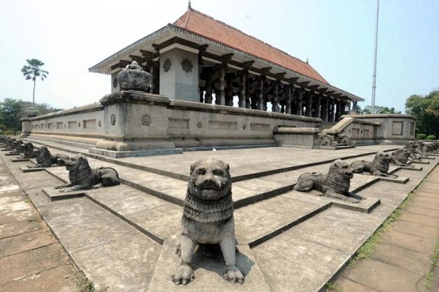Independence Square - Colombo Highlights Tour