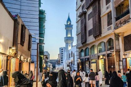 Local Souq Experience in Jeddah