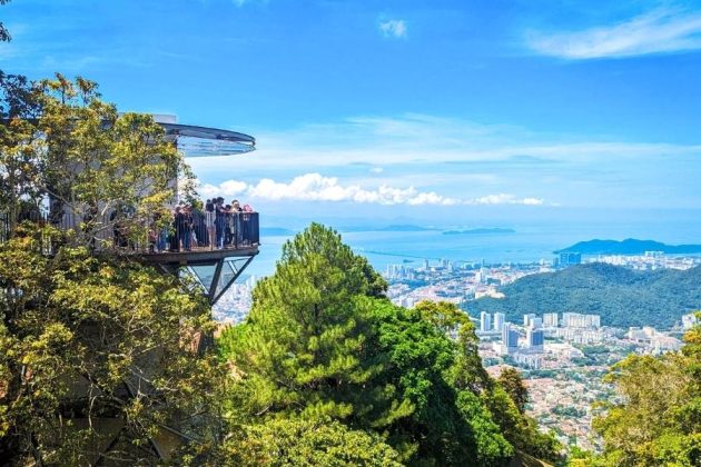 Penang Hill and City Tour