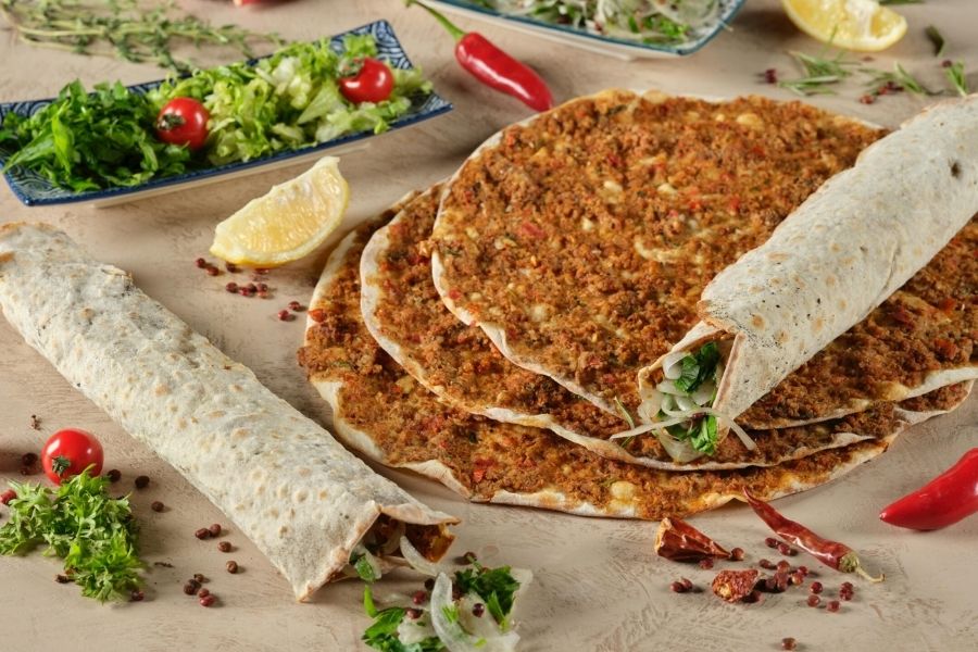 Lahmacun - Istanbul Excursions from Port