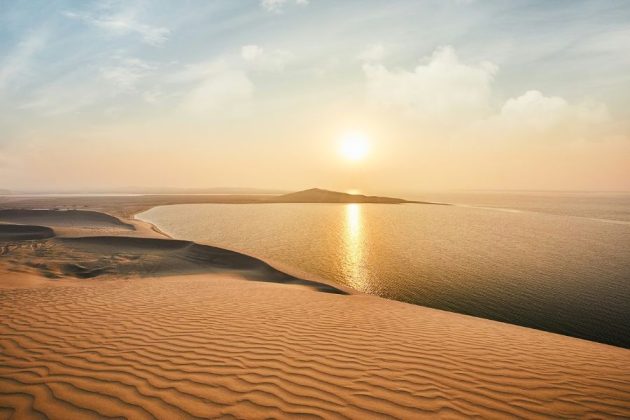 Qatar desert tour sunset view