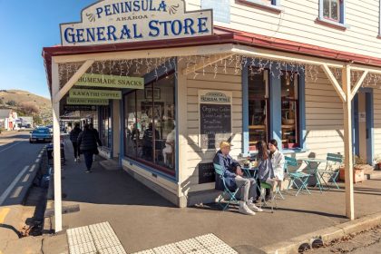 Akaroa City Sights & Giants House