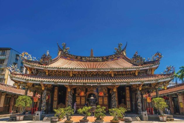 Bao-An Temple traditional architecture from Keelung cruise port