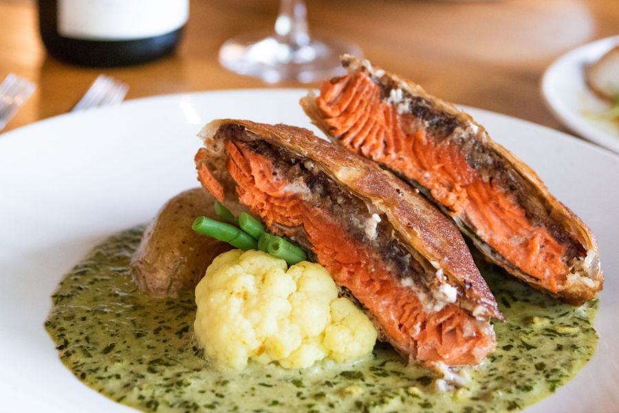 Fresh seafood -Wellington excursions