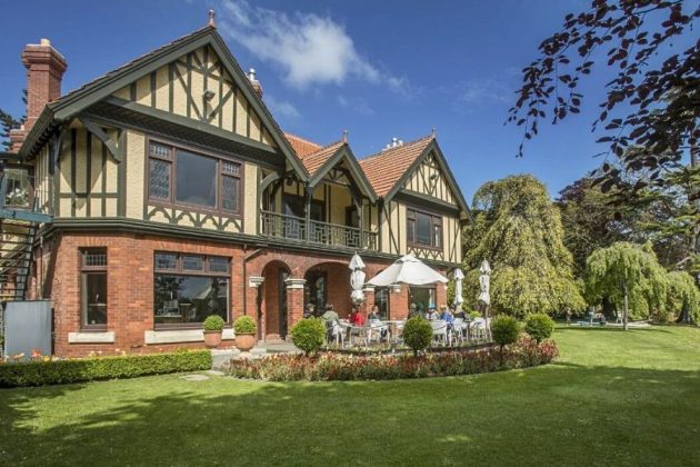 Mona Vale Gardens from Lyttelton cruise port