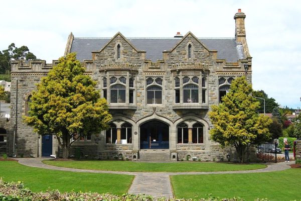 Sign of the Takahe from Lyttelton cruise port