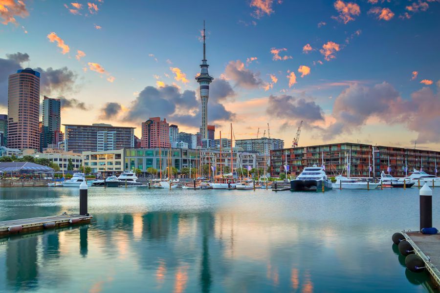 Auckland skyline -Best places in New Zealand