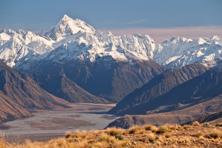 Best Time to Visit New Zealand for Snow and Mountain Scenery