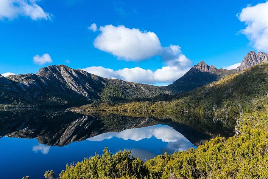Best time to visit Tasmania Australia