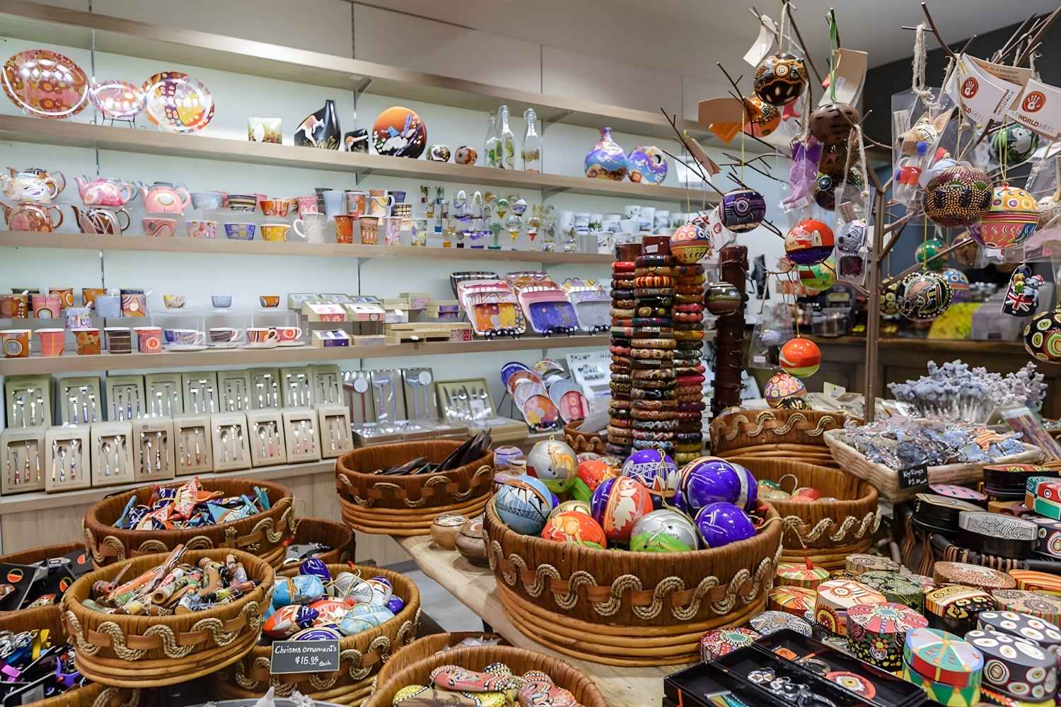 Buy Souvenirs on Sydney Shore Excursions