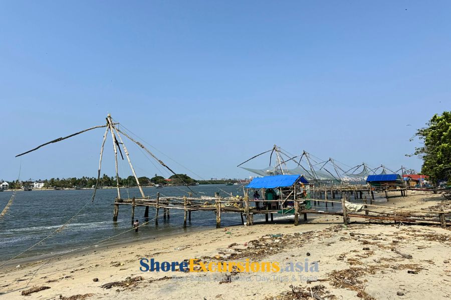 Chinese fishing nets Fort Kochi Chinese fishing nets Fort Kochi