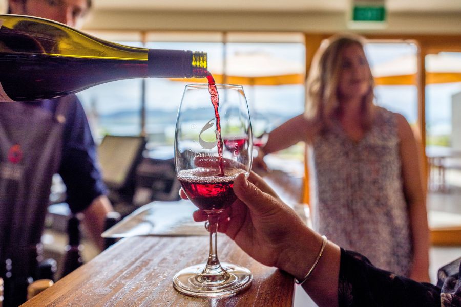 Hobart wine tasting shore excursions