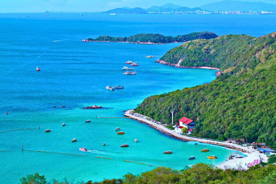 Pattaya coastline - Pattaya excursions
