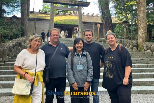 Toba Shore Excursions