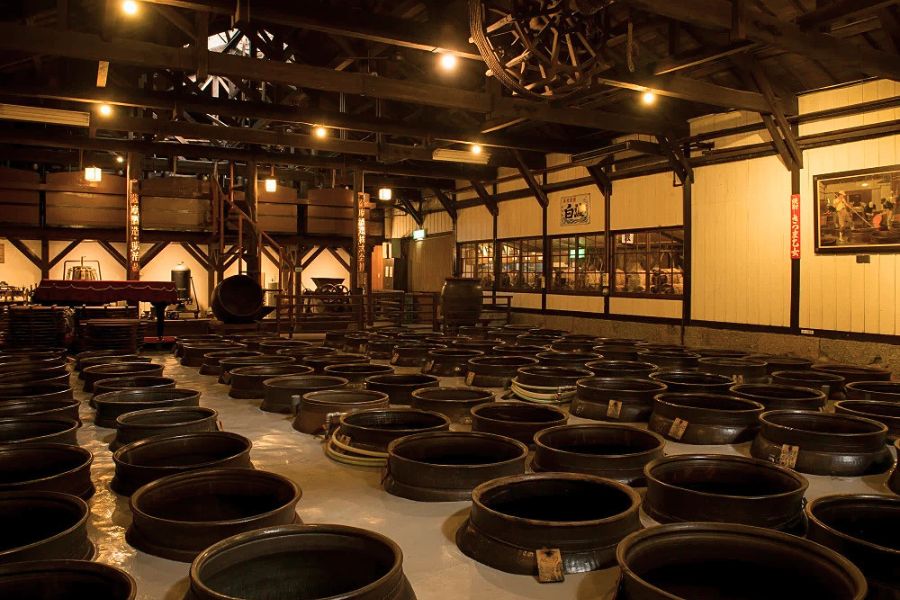 Kagoshima tours from cruise port - shochu tasting