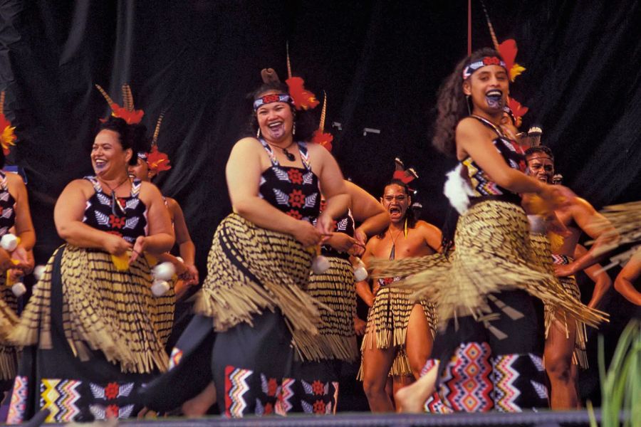 Kapa haka performance in Māori culture New Zealand