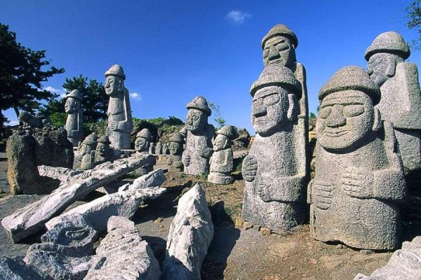 Dol hareubang - Jeju Island Culture Tour