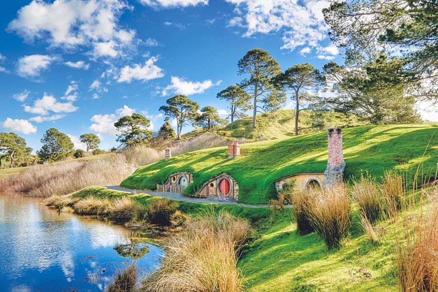 Hobbiton Movie Set in New Zealand