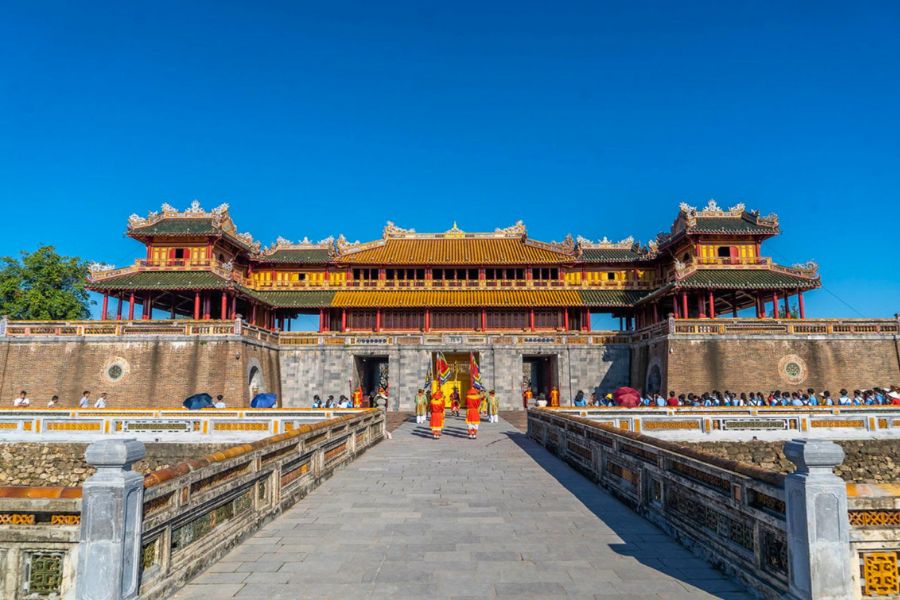 Hue from Chan May Port