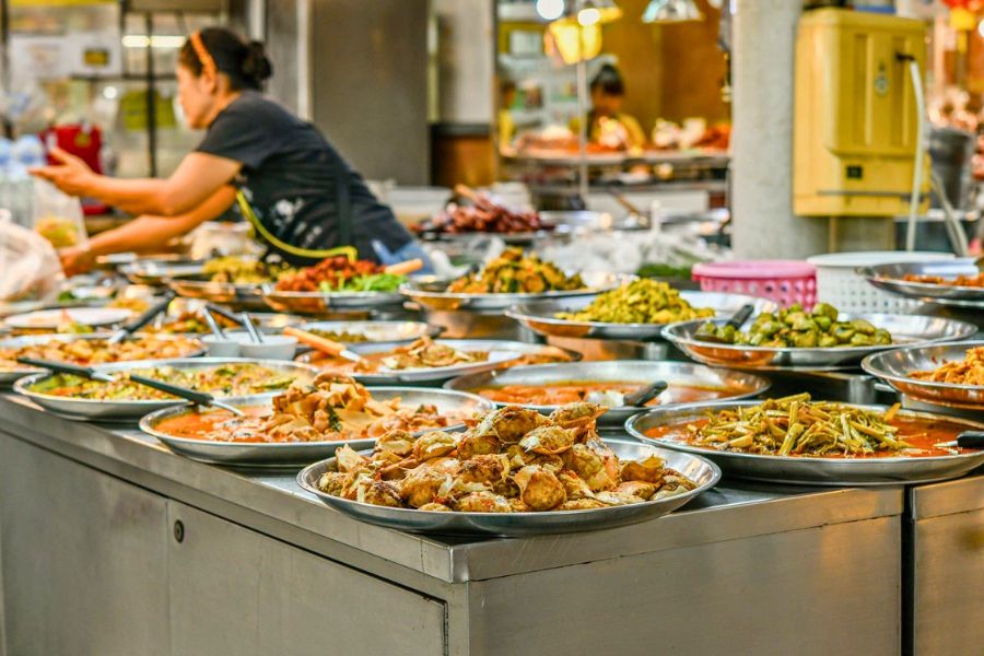 Traditional Thai dishes served in Bangkok