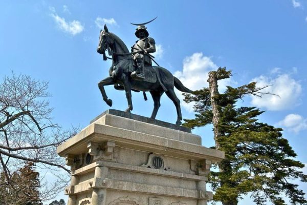 Date Masamune equestrian statue at Sendai Castle Ruins