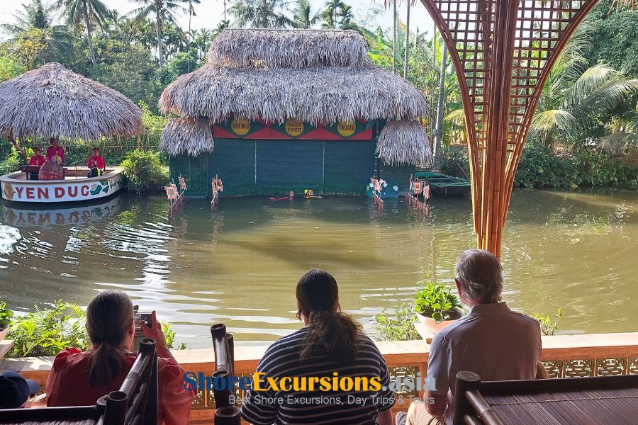 Traditional water puppet performance in Yen Duc Village