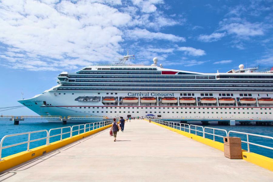 Long walk along the cruise pier