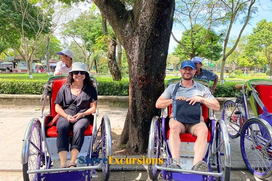 Hue excursions cyclo local experience