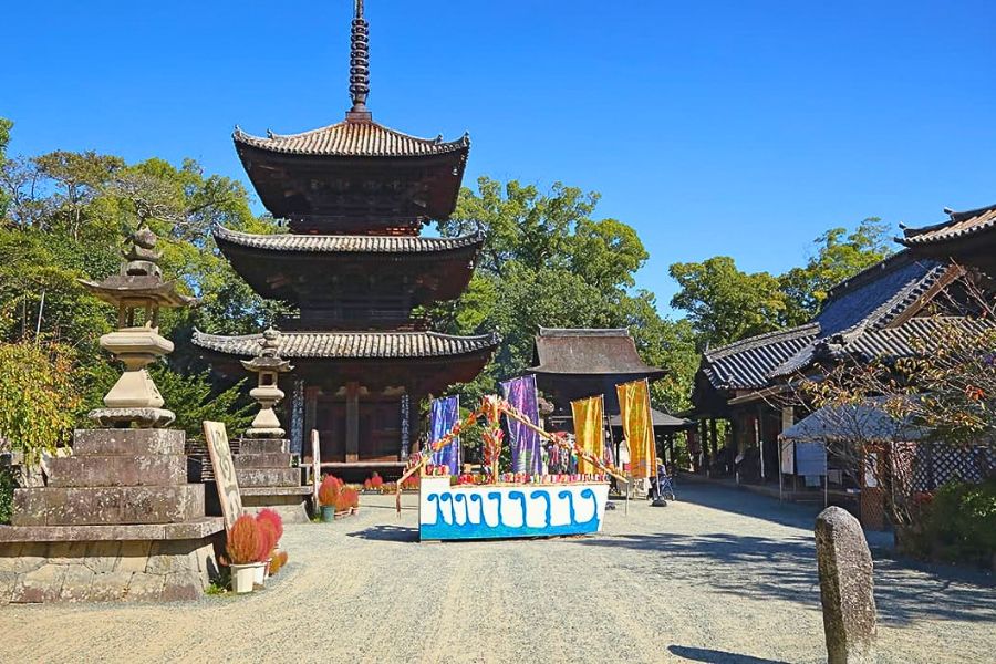 Ishiteji Temple in Matsuyama