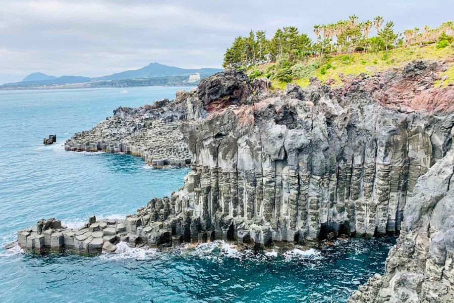 Jusangjeolli Cliff volcanic columns Jeju
