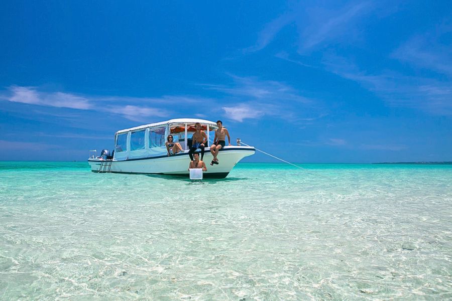 Kabira Bay glass-bottom boat