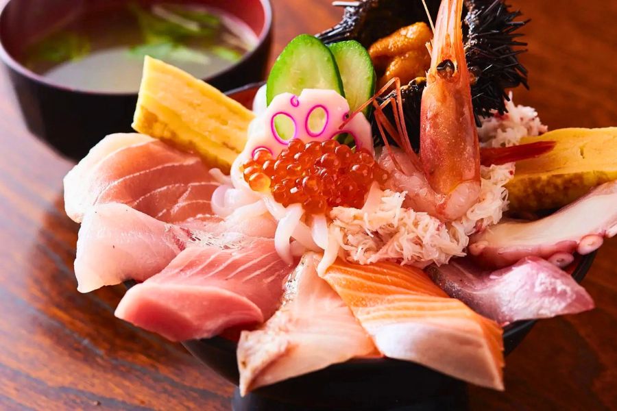 Kanazawa seafood