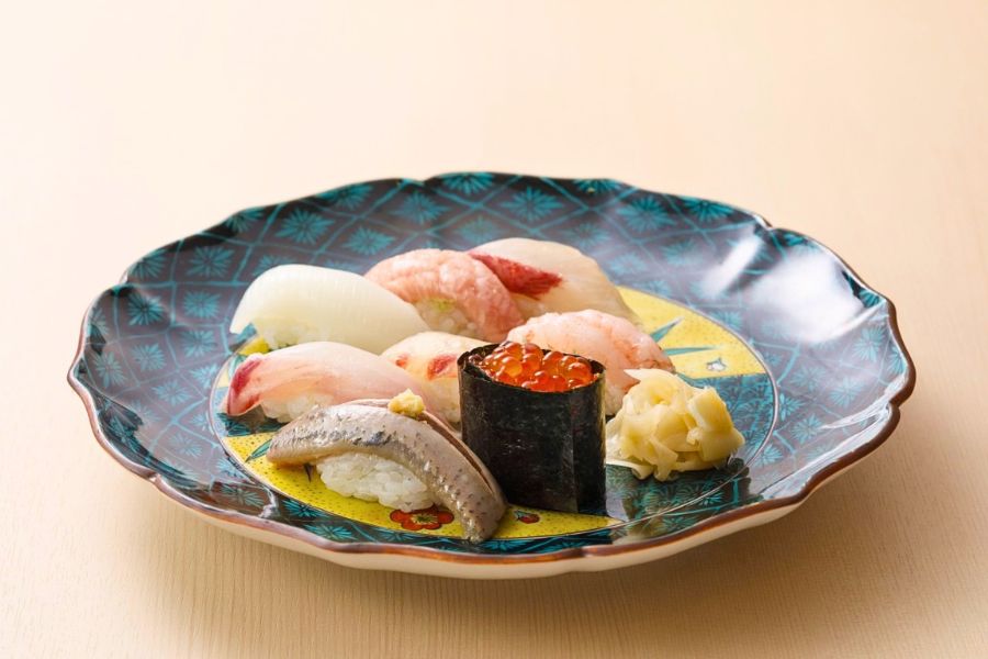 Kanazawa-style sushi
