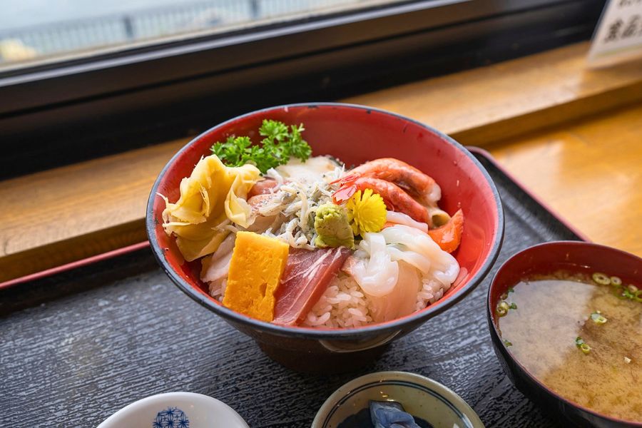 Sakata seafood