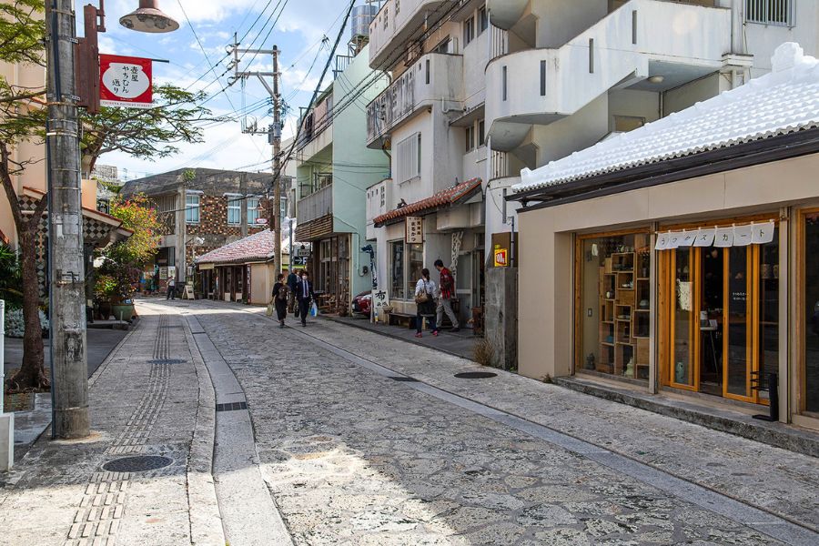 Tsuboya pottery street Naha
