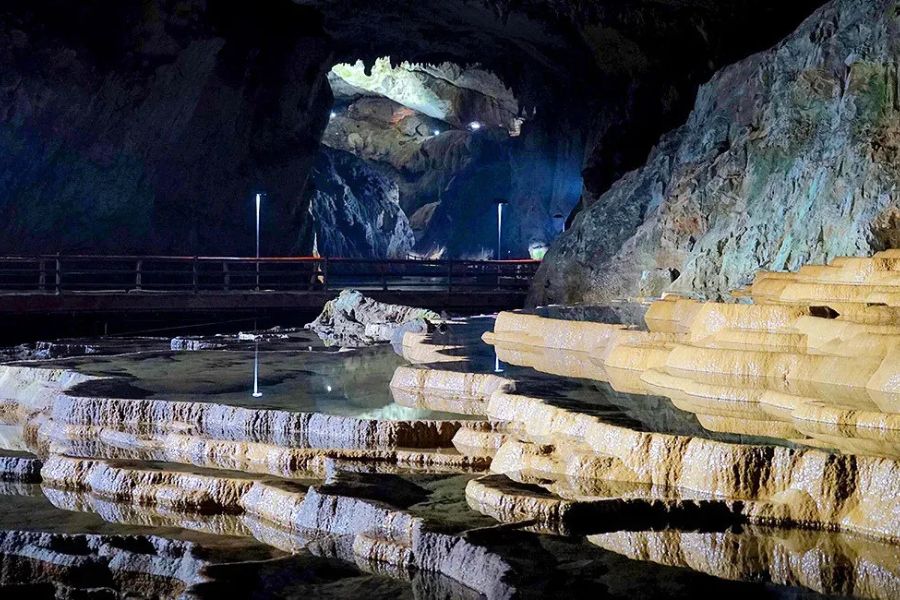 Akiyoshido Cave in Shimonoseki