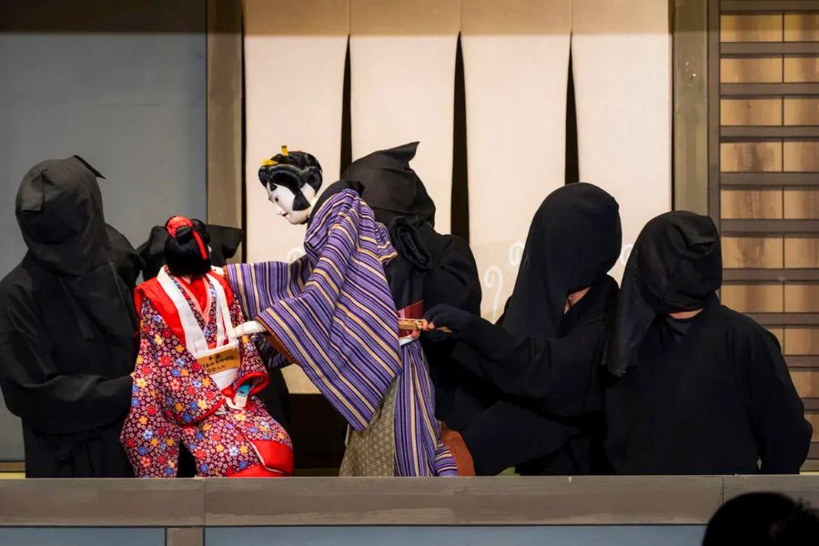 Traditional Puppet Theater at Awa Jurobe Yashiki